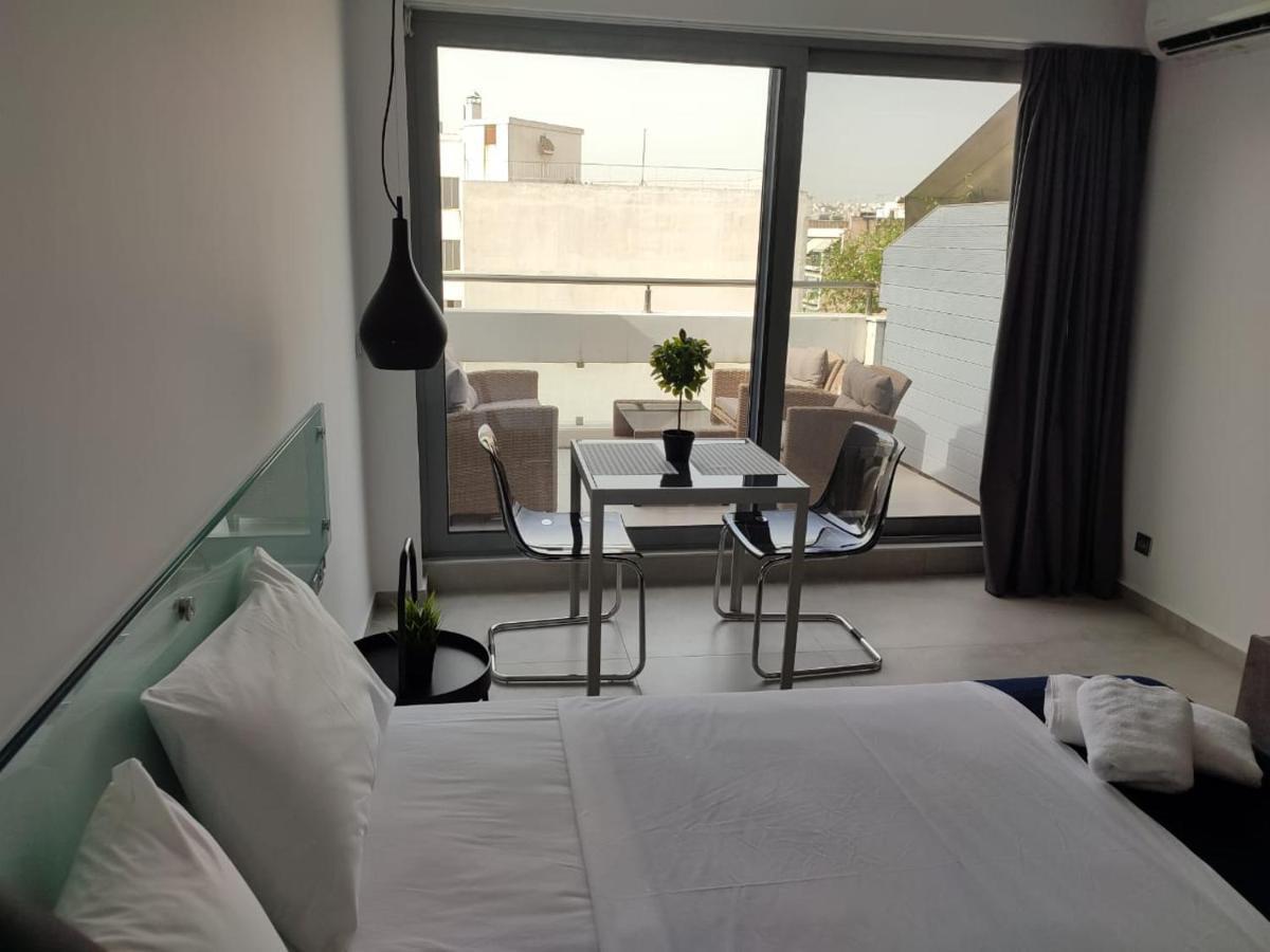 Amazing Apartments @ Aiolou Str. Atenas Exterior foto