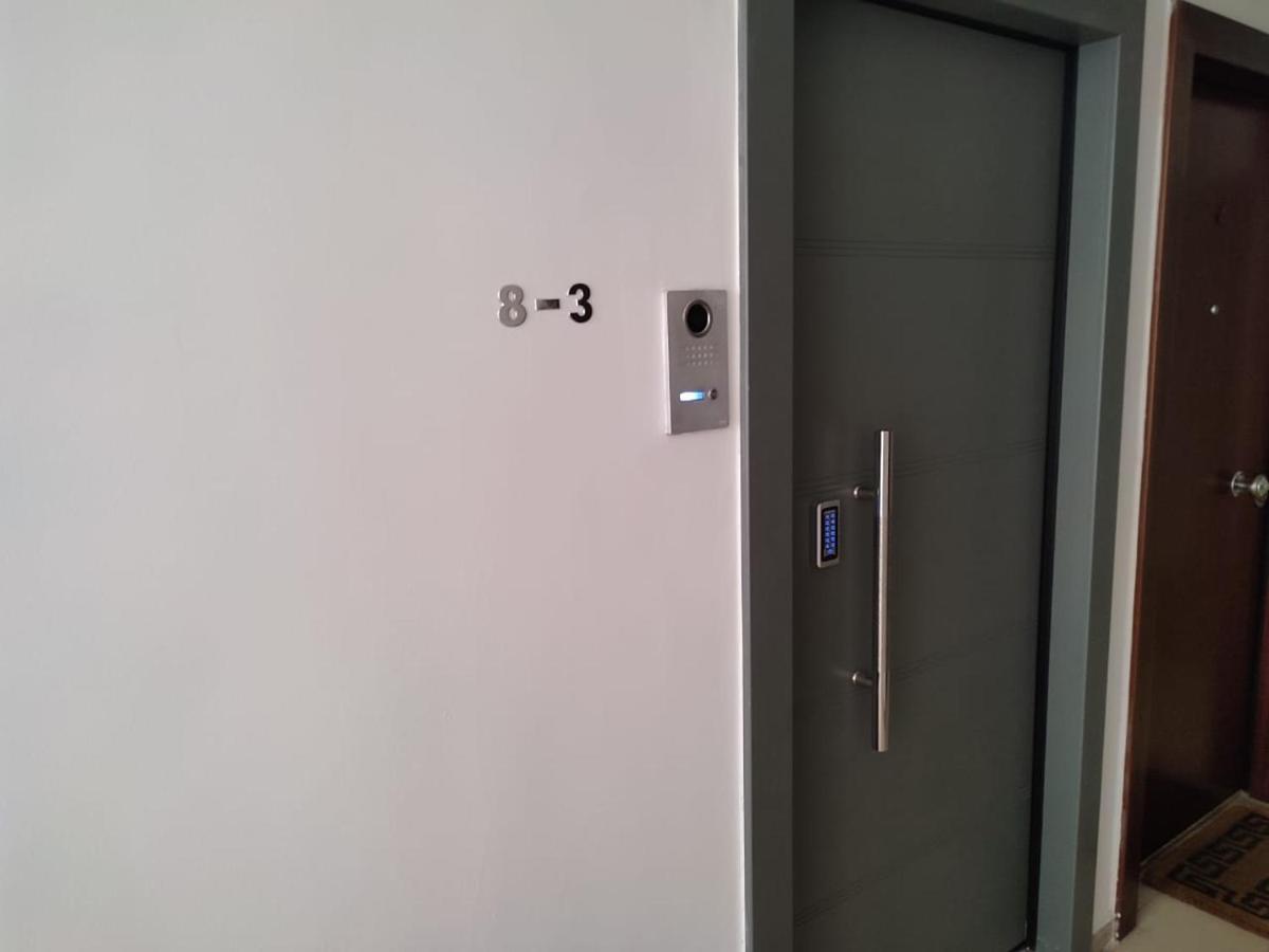 Amazing Apartments @ Aiolou Str. Atenas Exterior foto