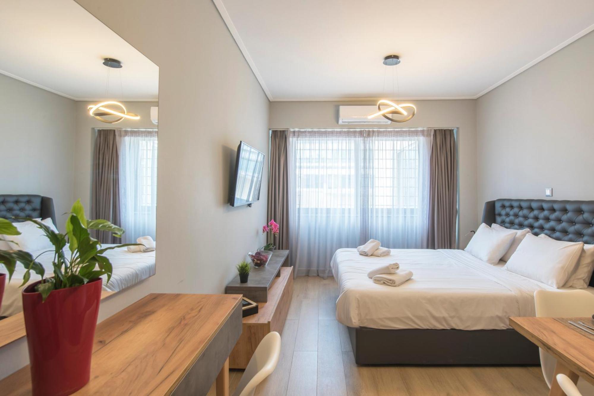 Amazing Apartments @ Aiolou Str. Atenas Exterior foto